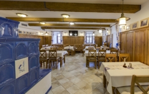 Restaurace s kachlovými kamny